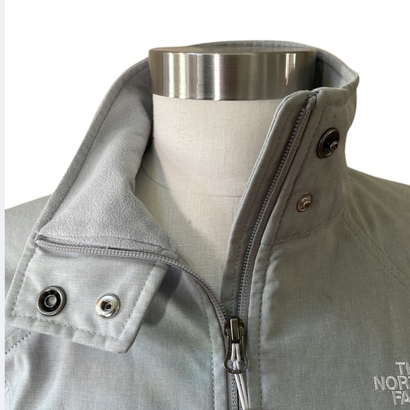 The North Face - EUC Women's Gray Jacket - Size Small - Picture 4 of 13